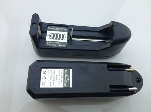Intelligent charger 18650 16340 10440 lithium battery charger